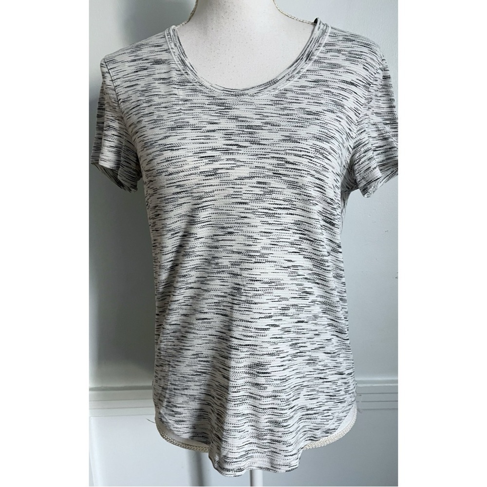 Lululemon • Grey Tiger Space Dye Short Sleeve Top